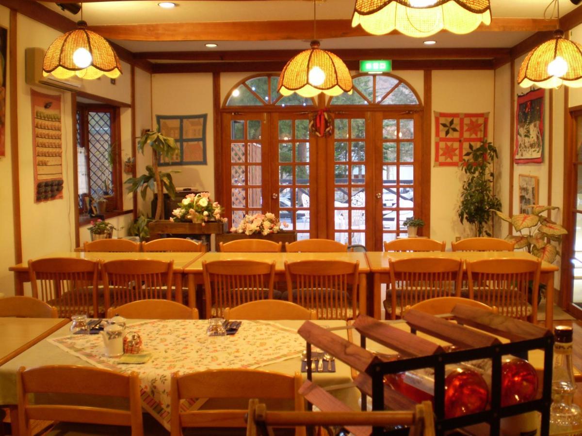 ペンション ちゃうちゃう Bed & Breakfast Hakuba Ngoại thất bức ảnh