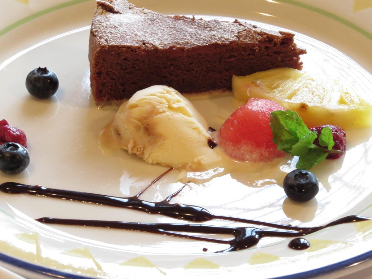 ペンション ちゃうちゃう Bed & Breakfast Hakuba Ngoại thất bức ảnh