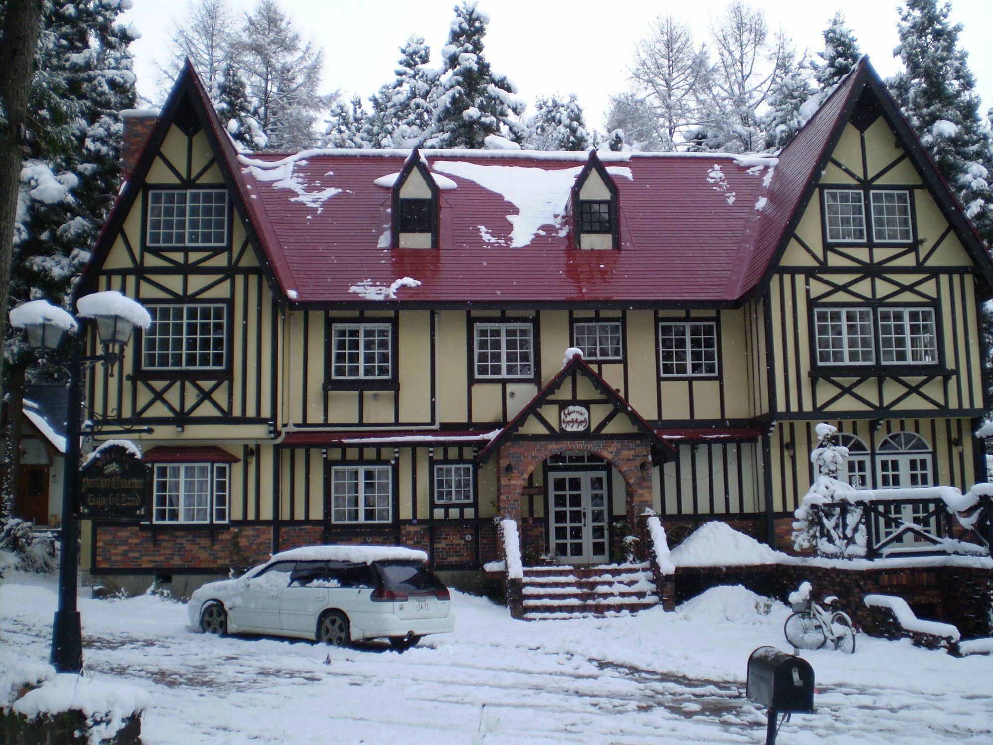ペンション ちゃうちゃう Bed & Breakfast Hakuba Ngoại thất bức ảnh